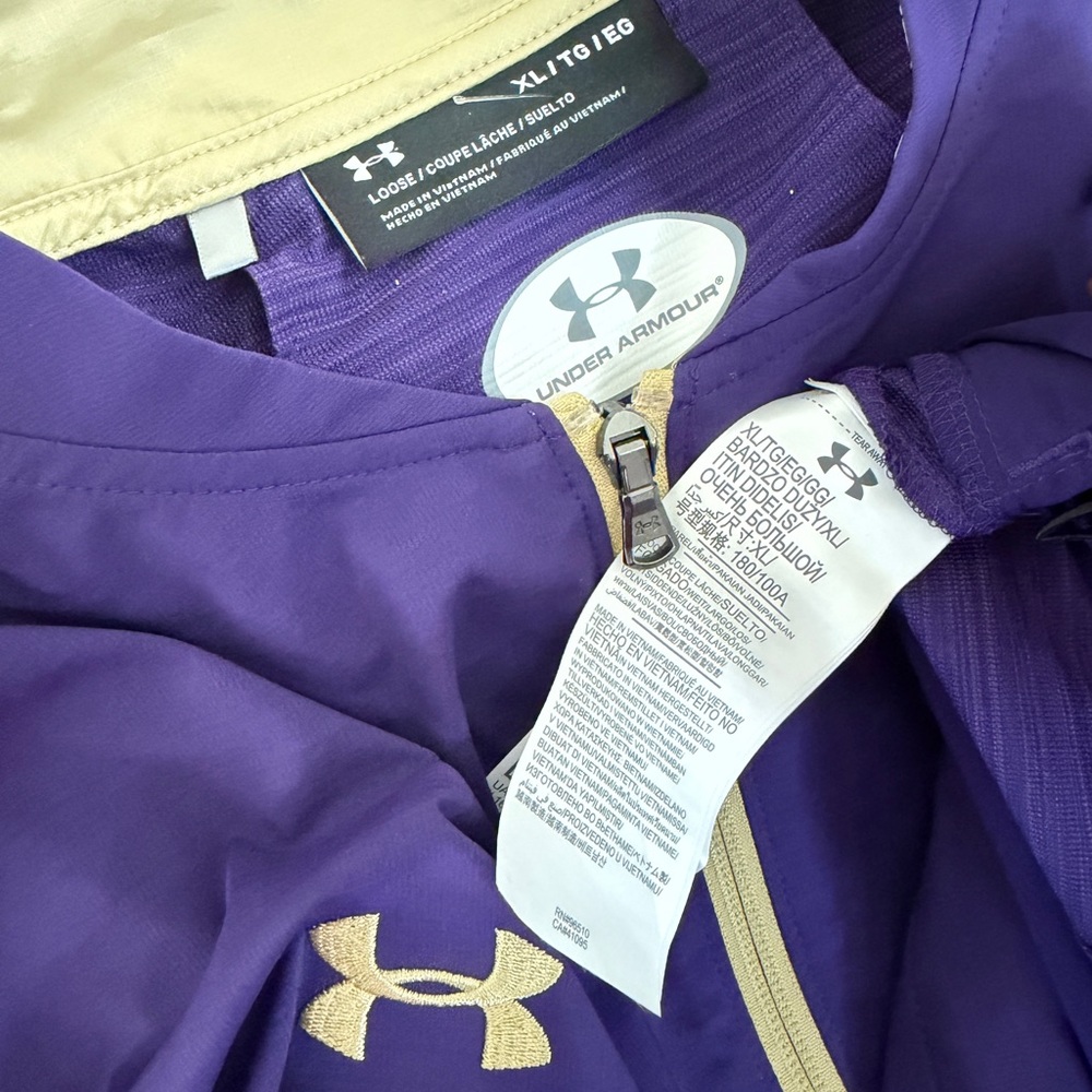 Under Armour Men’s Purple UA Storm Performance Shirt Sz XL Minimalist - Picture 10 of 14